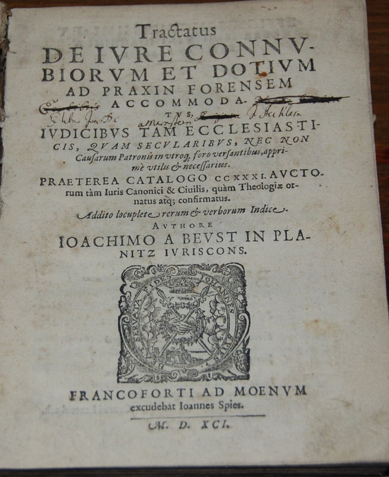 Item #54703 TRACTATUS DE IURE CONNUNBIORUM ET DOTIUM AD PRAXIN FORENSEM ACCOMODATUS. Joachim von BEUST.